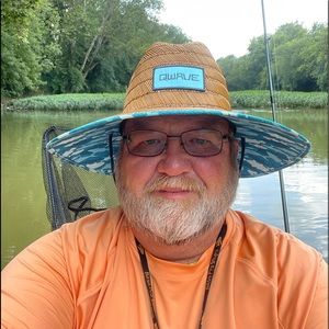 Meet your Posher, Tom